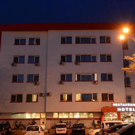 Hotel Select Tulcea Exterior foto