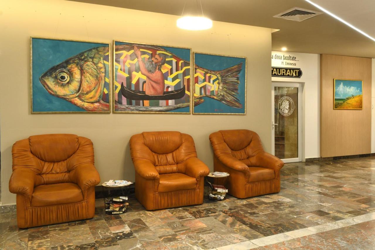 Hotel Select Tulcea Exterior foto