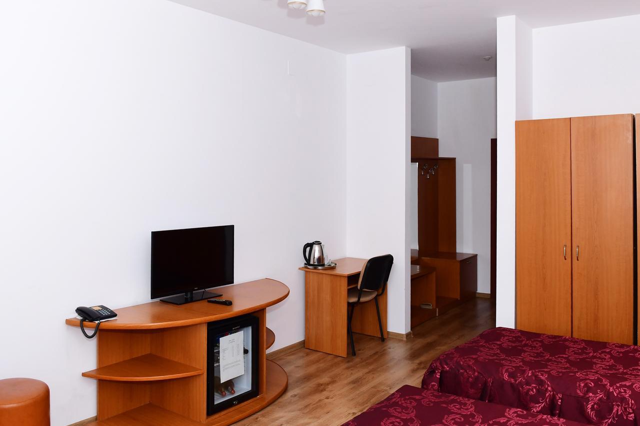 Hotel Select Tulcea Exterior foto